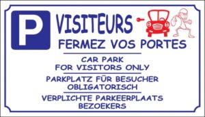 Visiteurs - fermez vos portes