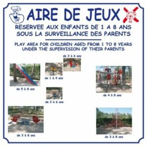 Aire de jeux - Réservée aux enfants de 2 à 12 ans sous la surveillance des parents