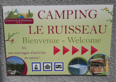 EBCD Signalétique Camping - Panneau directionnel Camping ruisseau